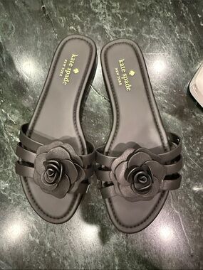 Kate Spade New York Women's Black Floral Slide Sandals